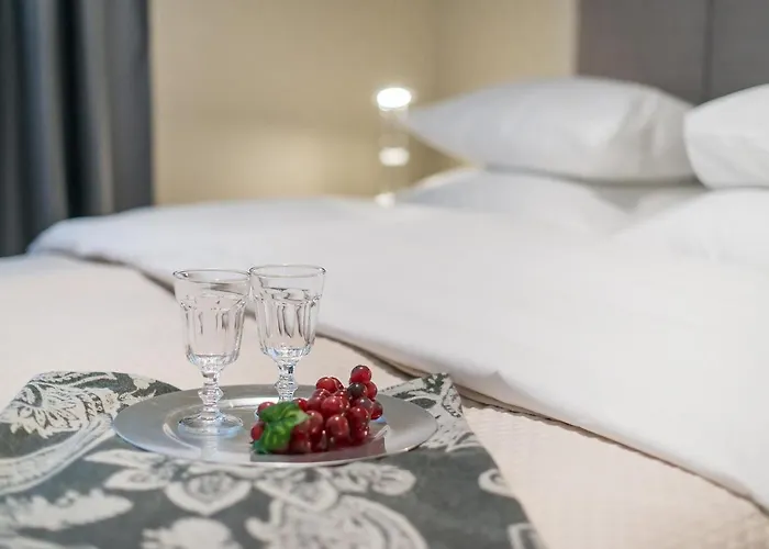 شقة 3 Bedroom Kasprzaka - P&o Serviced وارسو