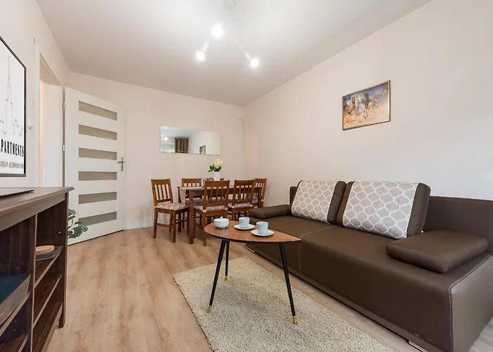 شقة 3 Bedroom Kasprzaka - P&o Serviced وارسو