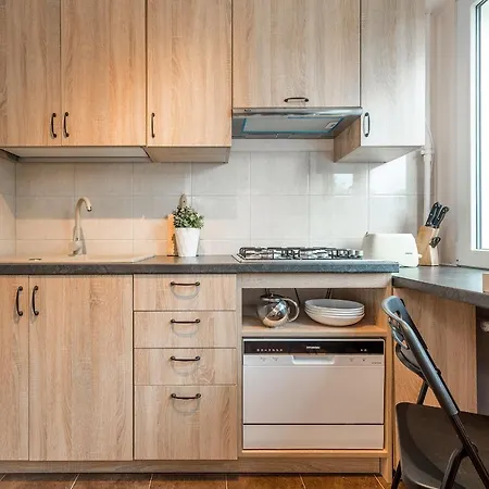 Apartament 3 Bedroom Kasprzaka - P&o Serviced